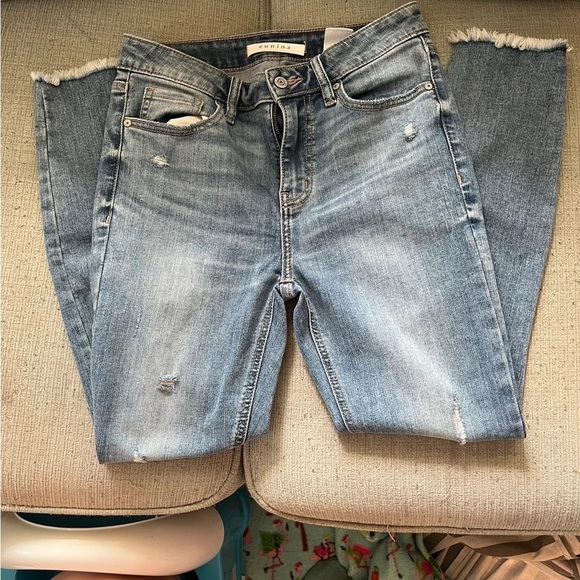 Eunina Light Blue Ankle Jeans - Picture 1 of 3